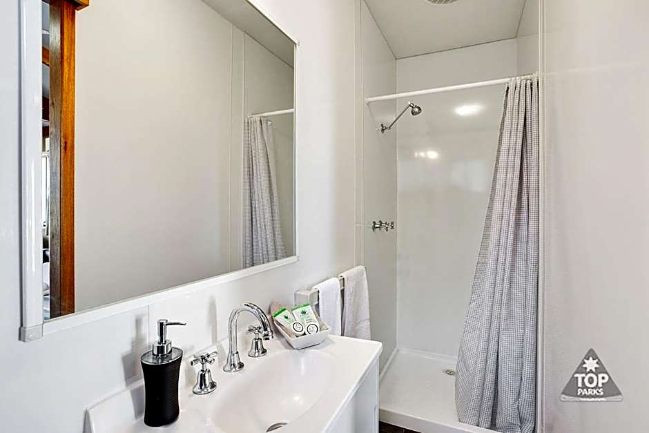 Boomerang Way Tourist Park