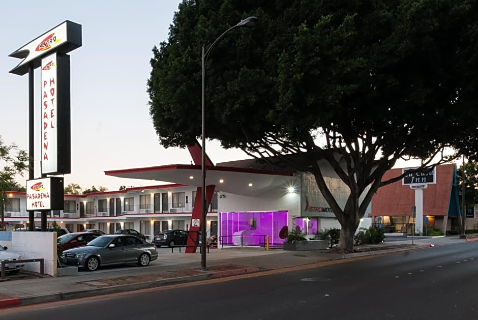 Astro Pasadena Hotel