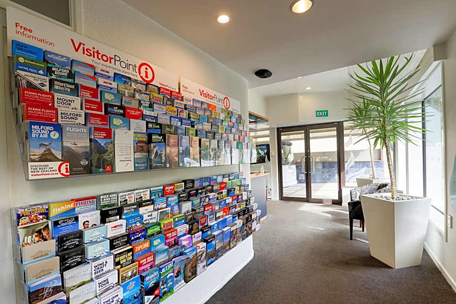 Garden Court Suites & Apartments