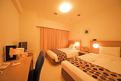 Twin Room - Non-Smoking