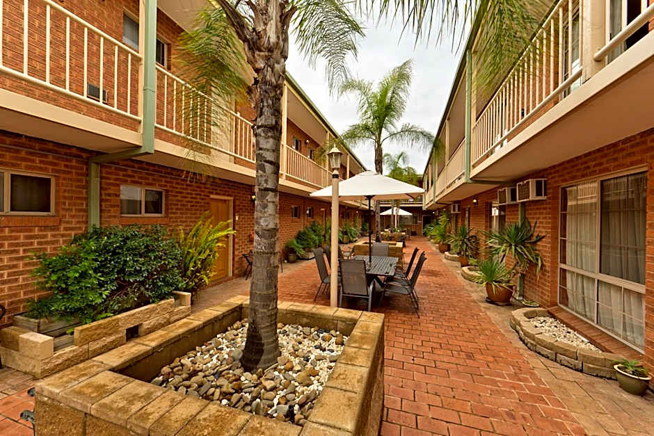 Central Yarrawonga Motor Inn