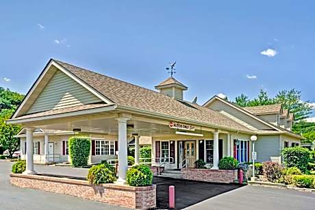 Travelodge by Wyndham Red Wing