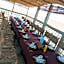 Titanic hôtel restaurant & désert excursions lac irik