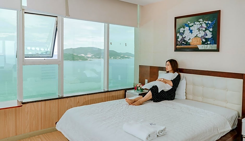 Beach Front Apartments Nha Trang