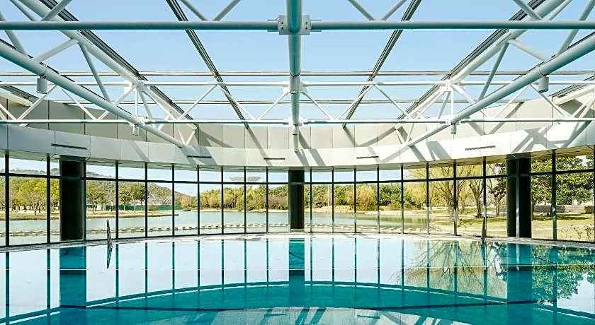 The Yuluxe Sheshan, Shanghai, A Tribute Portfolio Hotel (Formerly Le Meridien She Shan Shanghai)