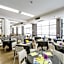 Hotel Adelphi