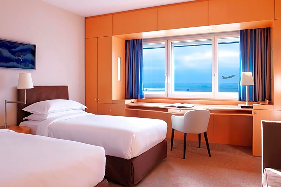 Sheraton Paris Charles de Gaulle Airport Hotel