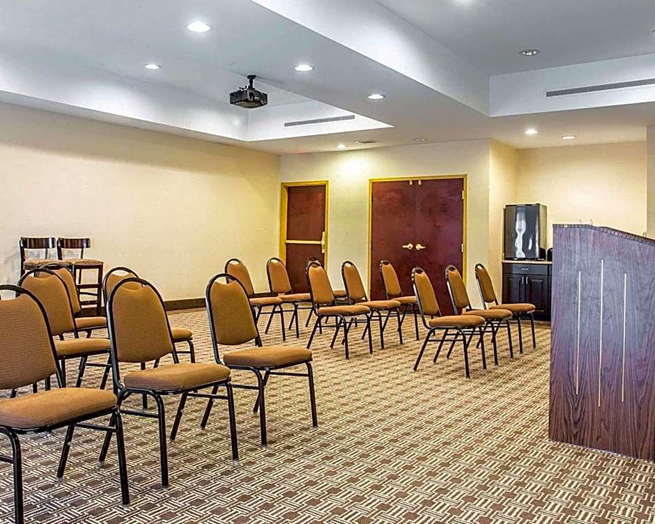 Comfort Suites Rock Hill Manchester Meadows Area