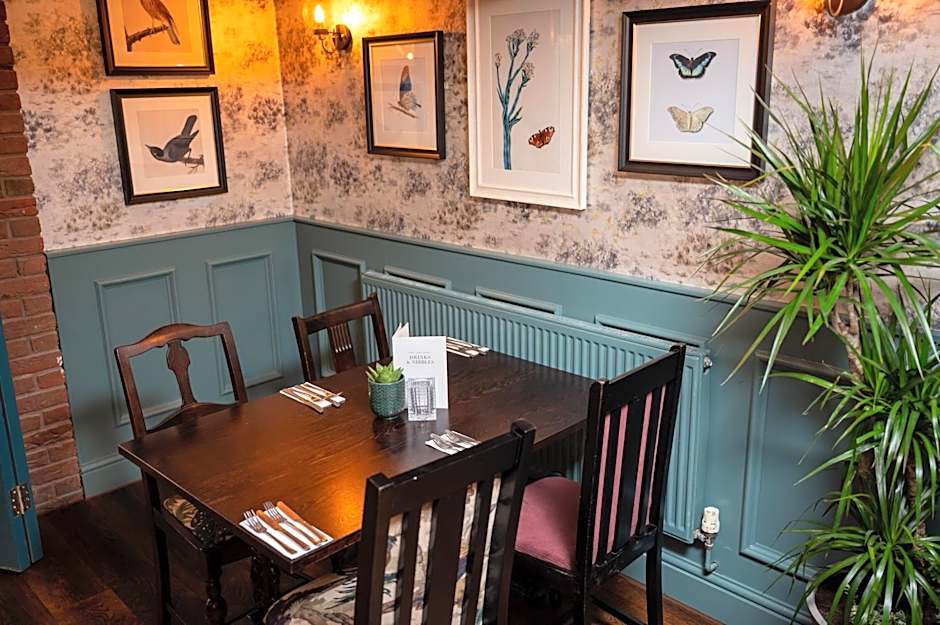 Riverside Hotel by Chef & Brewer Collection