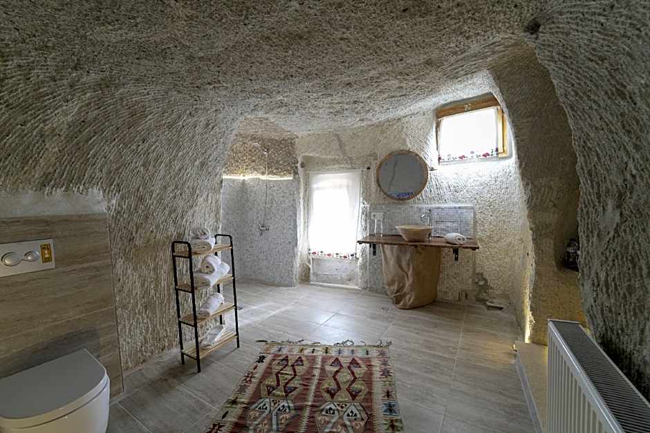 My Cave Suites