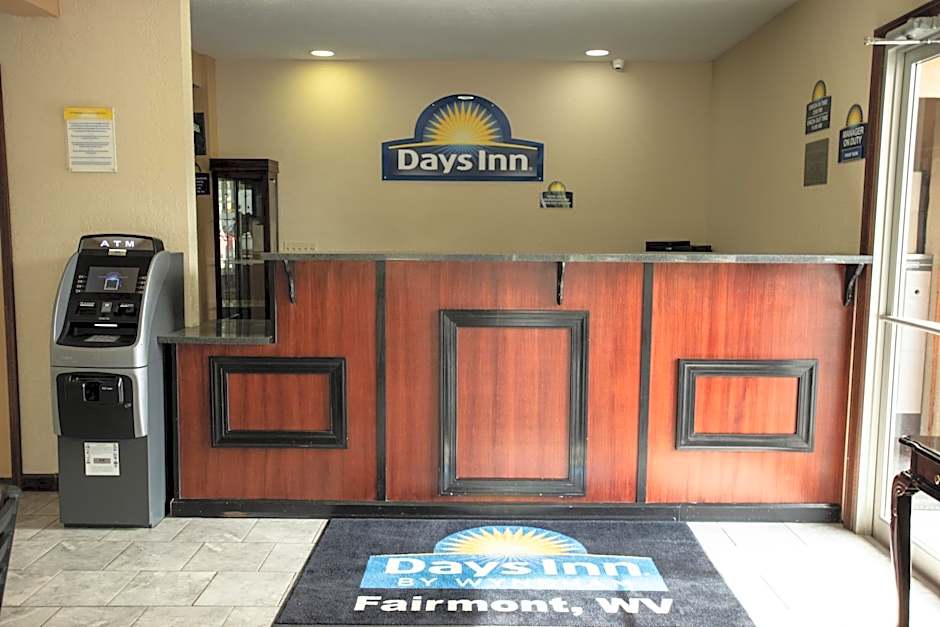 Days Inn by Wyndham Fairmont