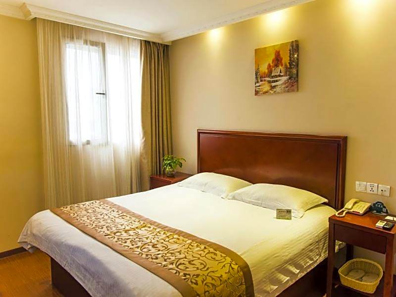 GreenTree Inn Jiangsu Taizhou Jingjiang Bus Station Express Hotel