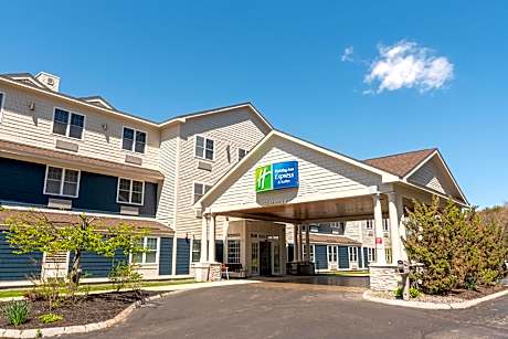 Holiday Inn Express Hotel & Suites Hampton South-Seabrook By IHG