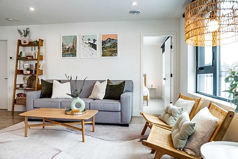 Adanac by Revelstoke Vacations