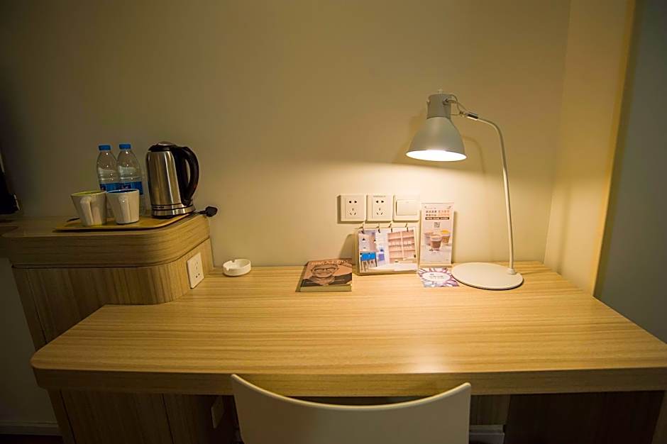 Hanting Hotel Kaifeng Gulou