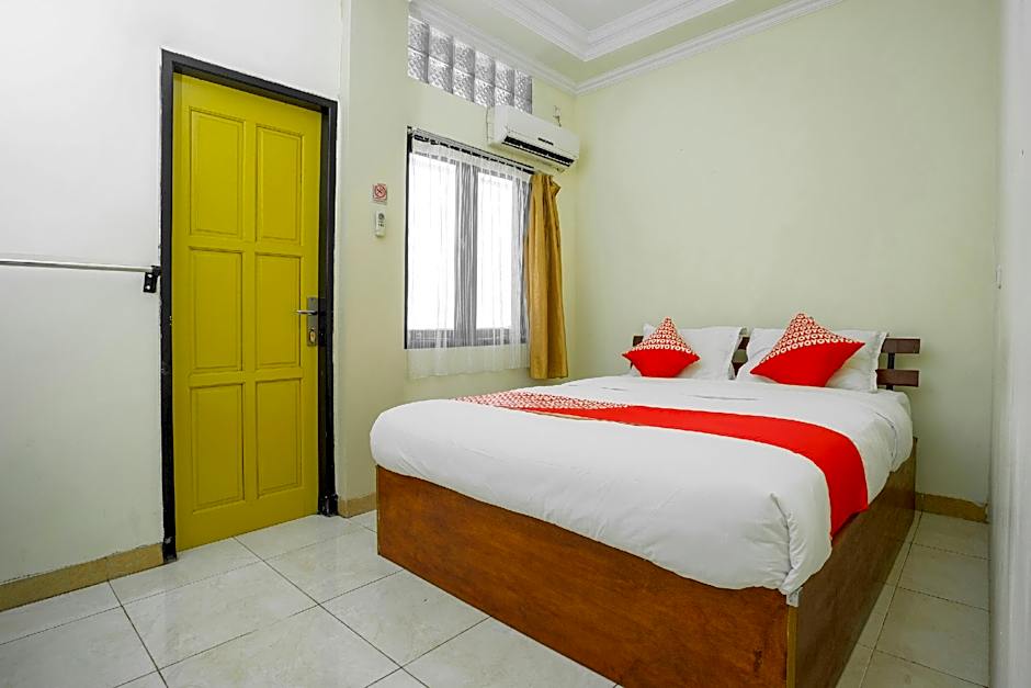 OYO 2319 Tengkawang Residence