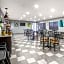 Rodeway Inn & Suites