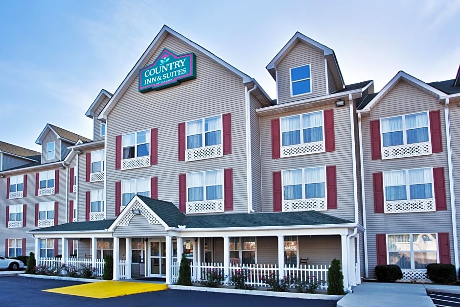 Country Inn & Suites by Radisson, Hiram, GA