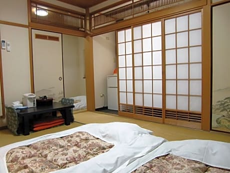 Japanese-Style Quadruple Room