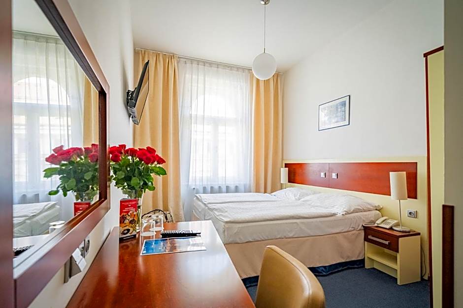 Hotel Atos