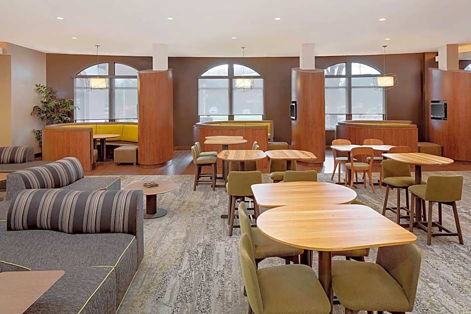 Courtyard by Marriott Houma