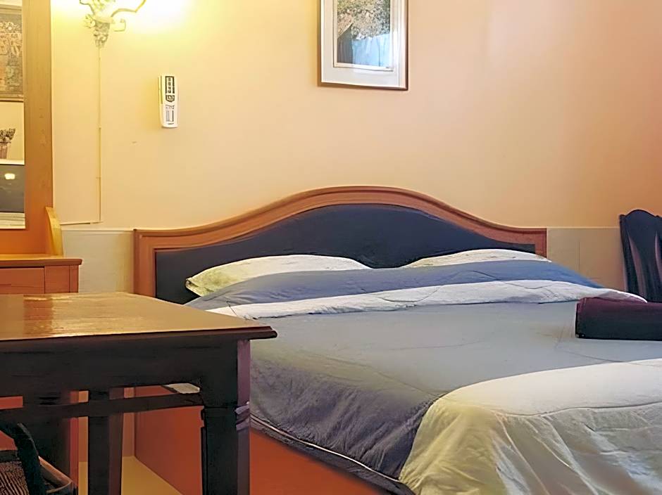Surada Guesthouse