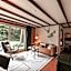 Cozy cottages by Bed en Boshuisjes