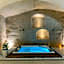 Endea Suite Rooms & Lounge SPA