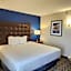 Heritage Inn & Suites St. Louis/Fenton, Trademark by Wyndham
