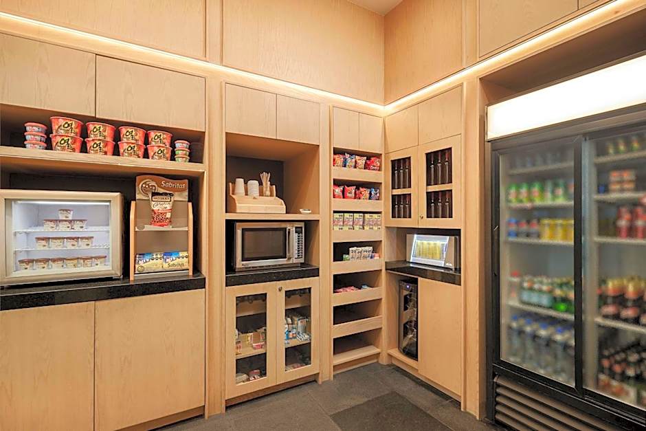 Courtyard by Marriott Mexico City Airport