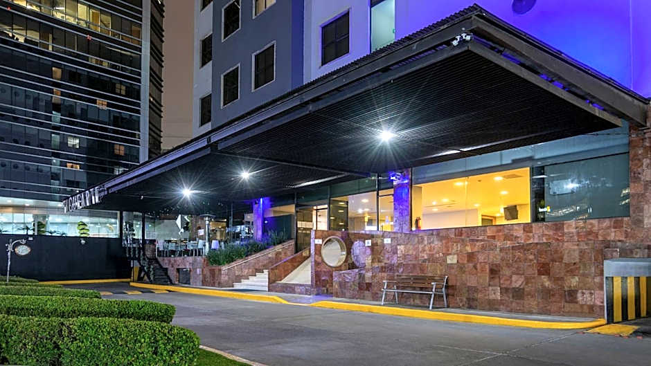 Holiday Inn Express Mexico Santa Fe By IHG