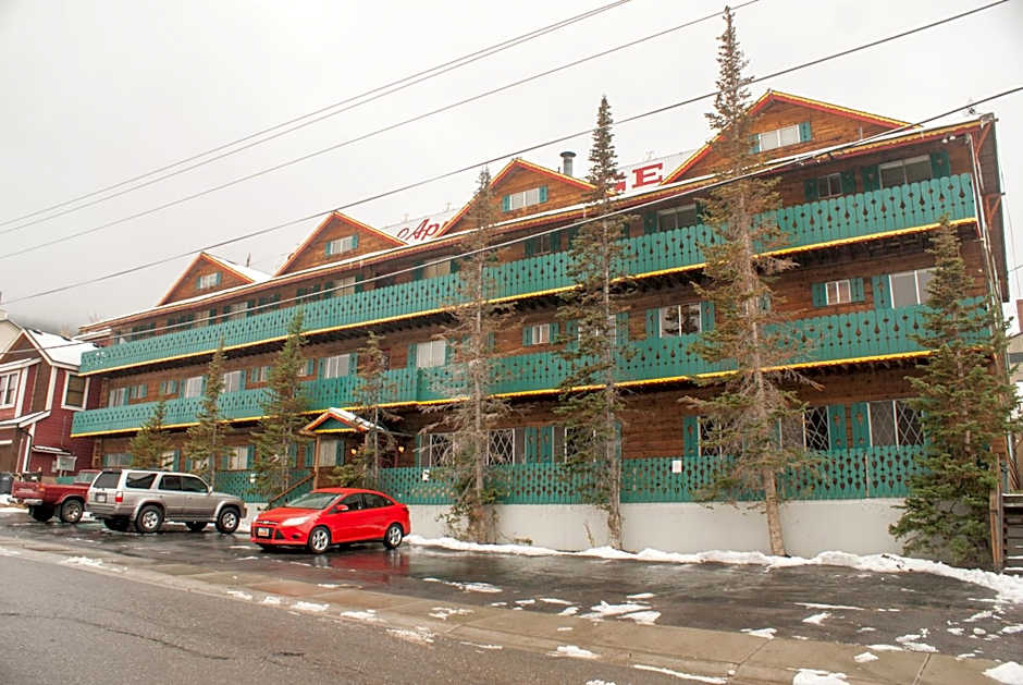 Chateau Apres Lodge