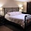 Chalet Inn & Suites