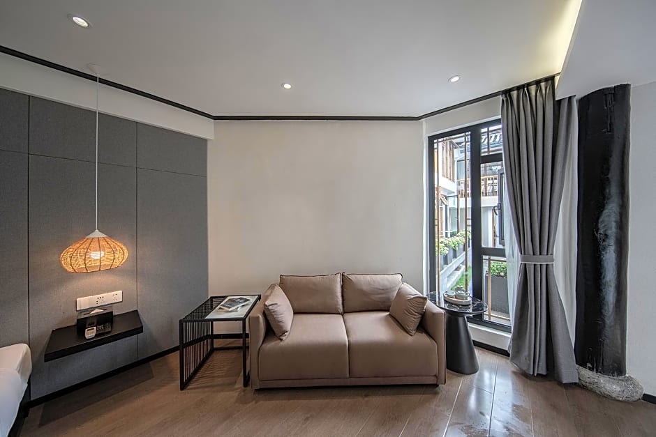 Lijiang Liman Wenzhi Hotel