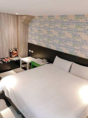 Comfort Quadruple Room