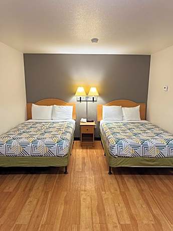 Deluxe Quadruple Room - Smoking