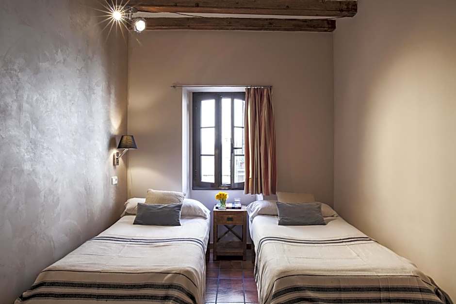 Ainb Las Ramblas-Guardia Apartments