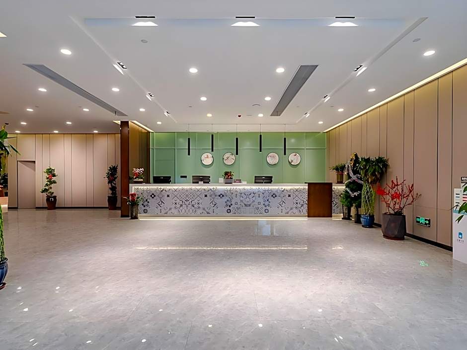 Gem Hefei Government District Huaining Road Wanda  – Hefei, FL
