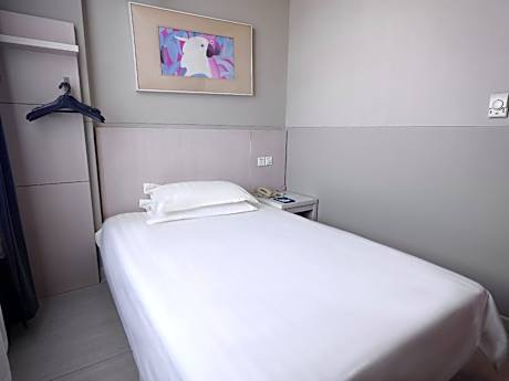 WH - Standard Single Room with 1 Bed