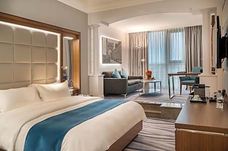 Executive King Room