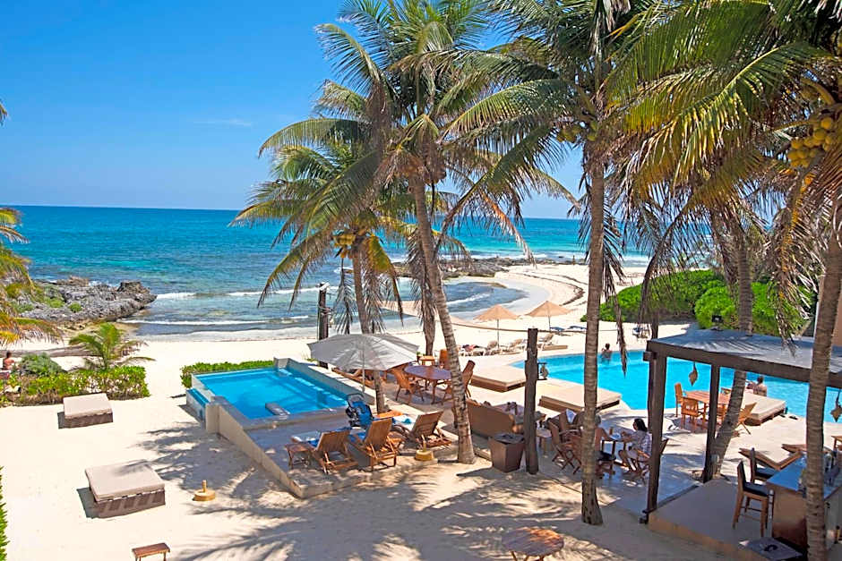 Hotel Playa La Media Luna