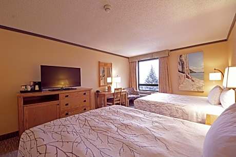 Queen Room with Two Queen Beds - Non-Smoking
