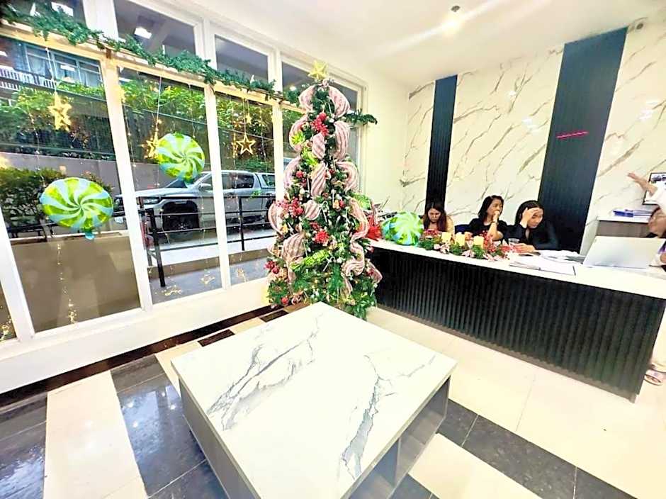 Condominium EC Accommodation