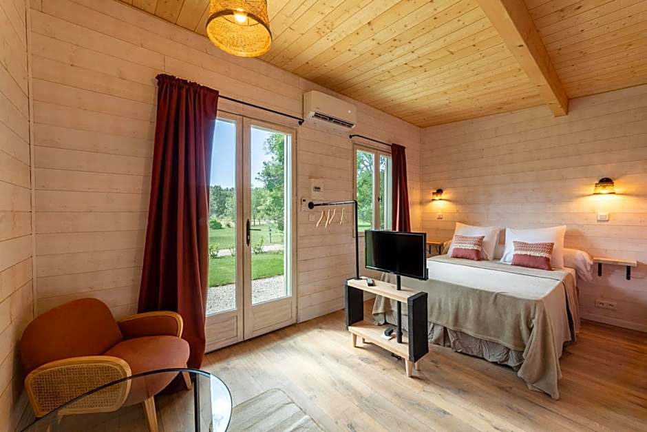 Le Mas des Cerisiers JACUZZI et SAUNA inclus pour tous les logements