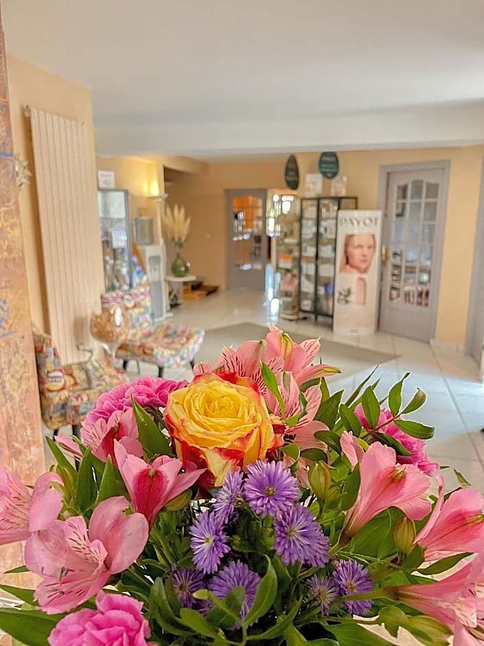 Maison Legate "Hotel Le Baudiere & Spa"