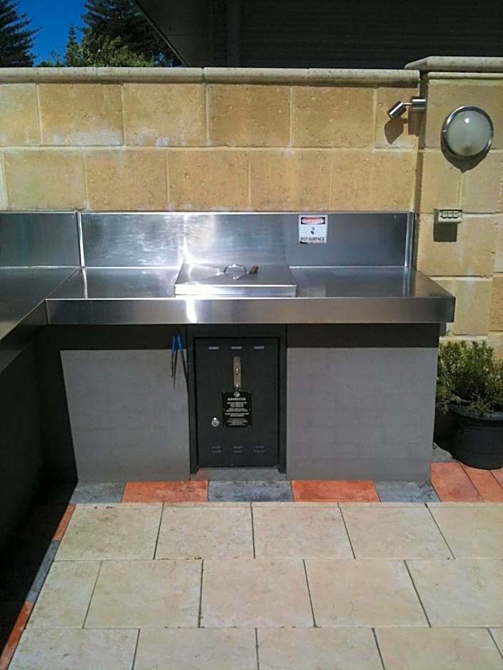 Clearwater Motel Apartments