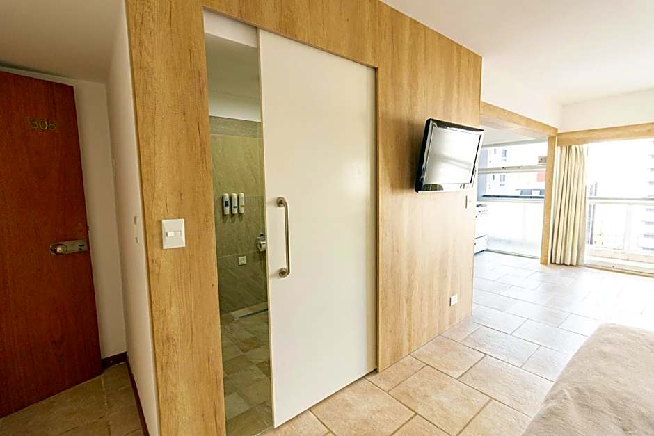 Bristol Apart Hotel