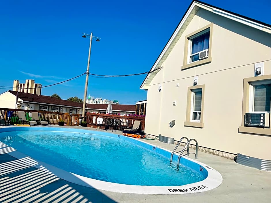 Knights Inn By The Falls