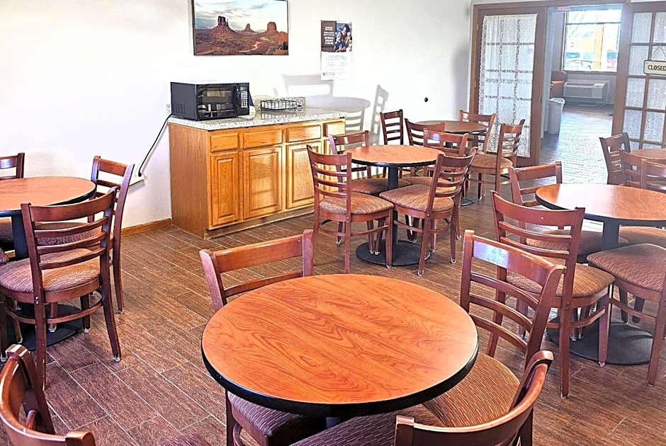 Days Inn by Wyndham North Sioux City