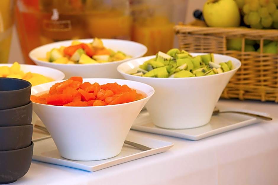 HÔTEL C SUITES chambres spacieuses